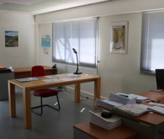 Bureau privé 121 m² 10 postes Location bureau Rue Denis Papin Durtal 49430 - photo 1